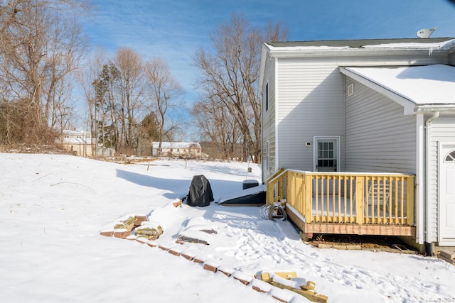 exterior space featuring a deck