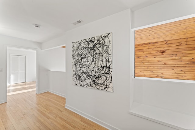 empty room featuring light hardwood / wood-style flooring