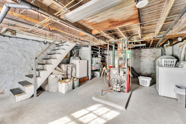 basement featuring washing machine and dryer