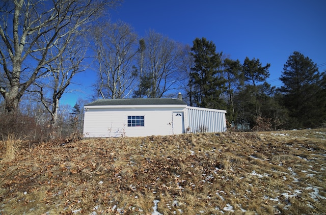 view of outdoor structure