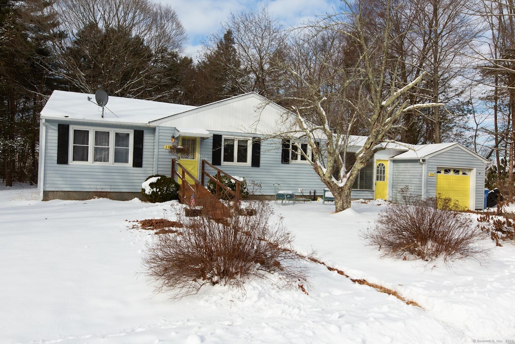 view of single story home