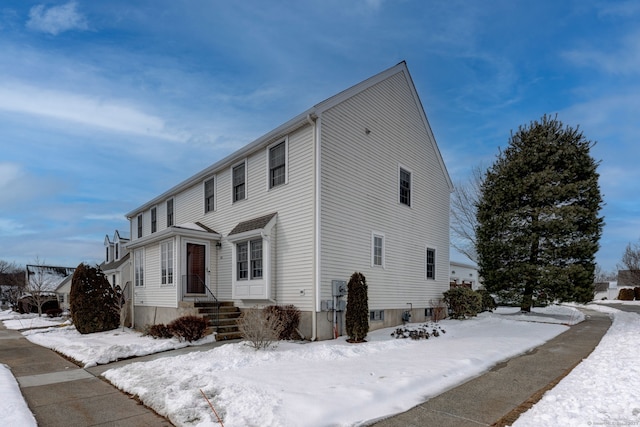 view of front of property