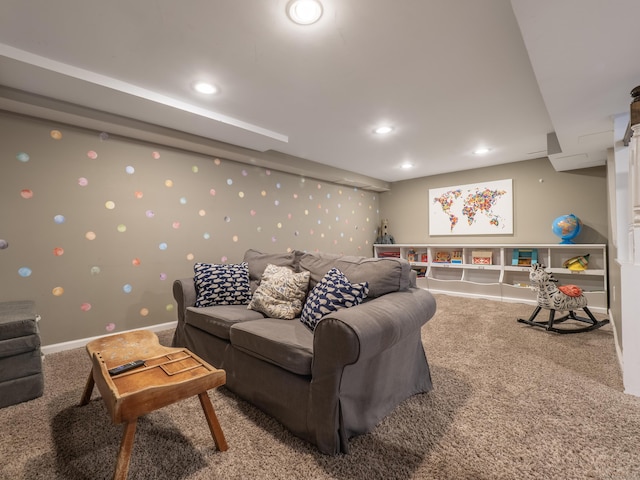 living room with baseboards, wallpapered walls, carpet, and recessed lighting