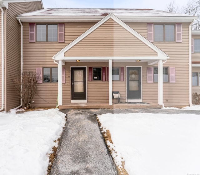 view of front of home featuring a porch