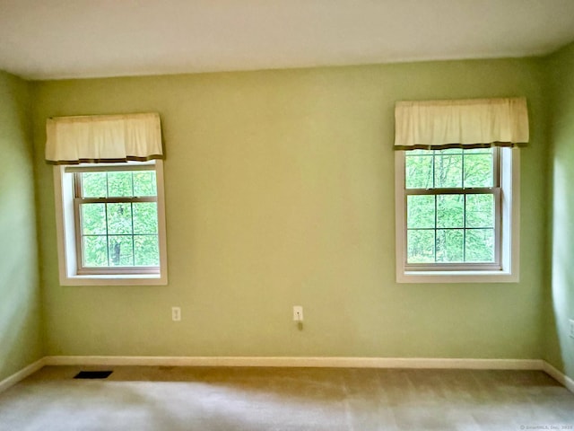 4 Amberly Ln Unit 4, East Lyme, CT 06357 - unfurnished room featuring baseboards and carpet