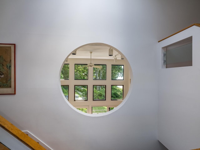 48 Andrews Rd, Guilford, CT 06437 - detailed view of a ceiling fan