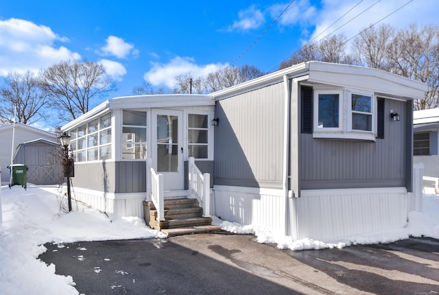 view of manufactured / mobile home