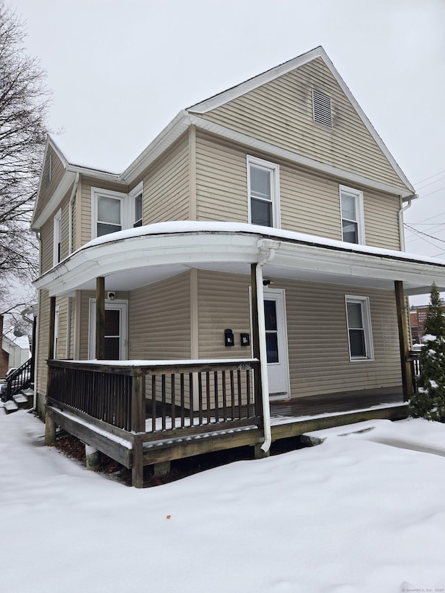 view of front facade with covered porch