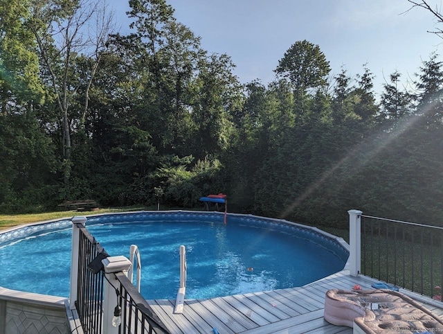 view of swimming pool