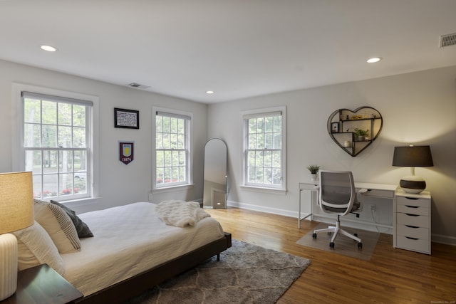 16 Whitehall Pl, Farmington, CT 06032 - bedroom featuring wood finished floors, recessed lighting, baseboards, and an office area