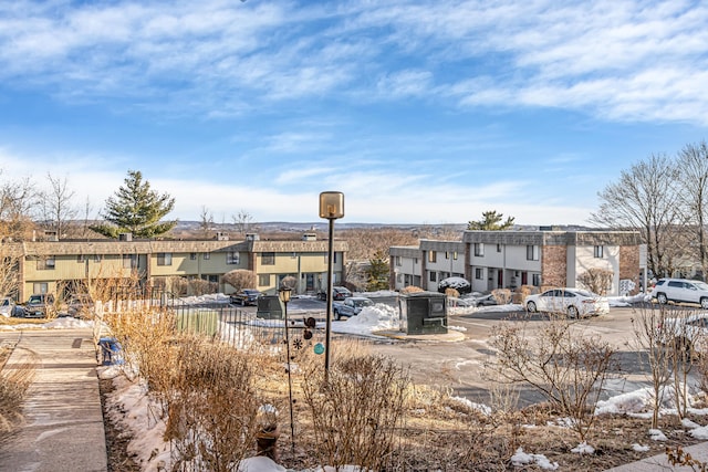 view of yard with a residential view