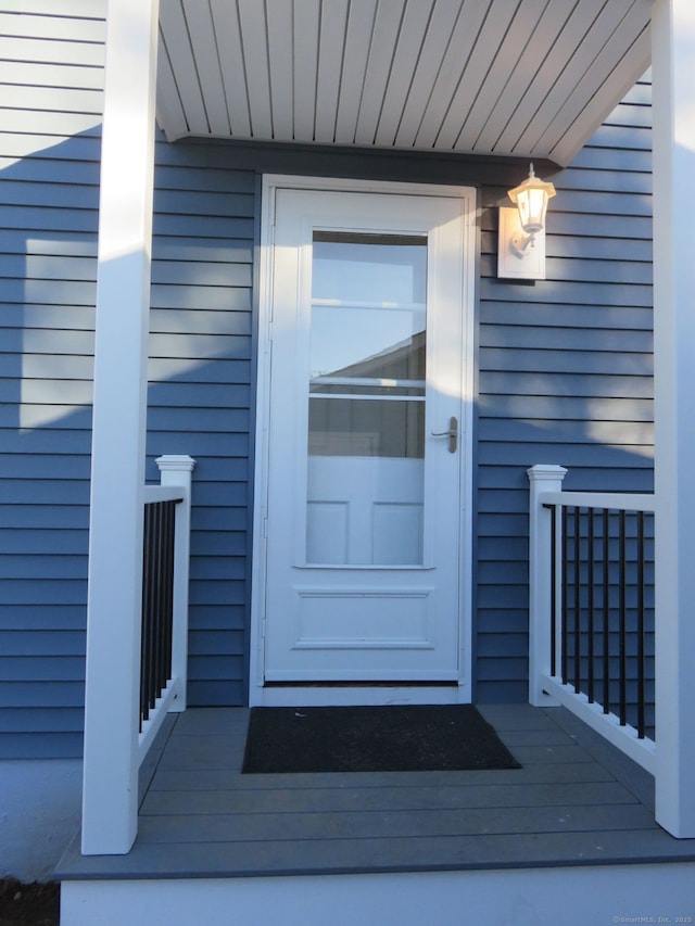 324 Maple St, Branford, CT 06405 - view of doorway to property