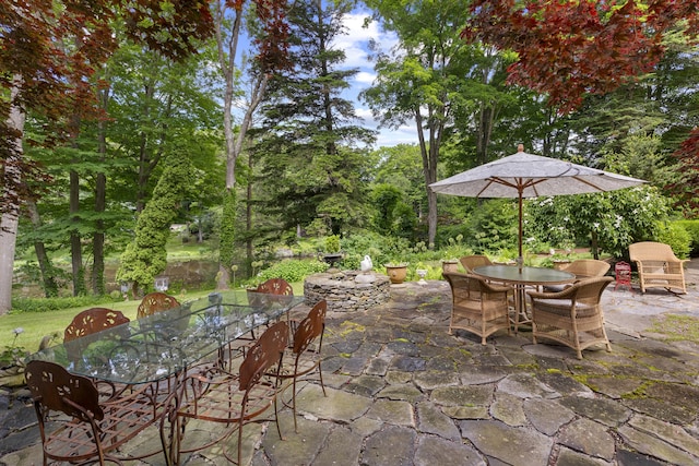 view of patio / terrace featuring outdoor dining space