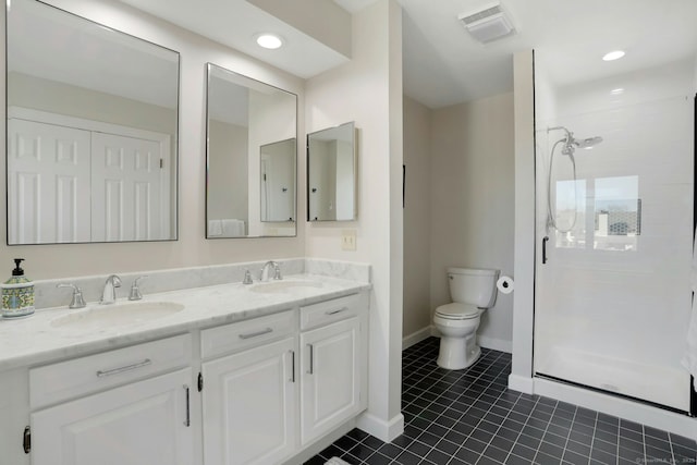 full bath with toilet, a stall shower, visible vents, and a sink