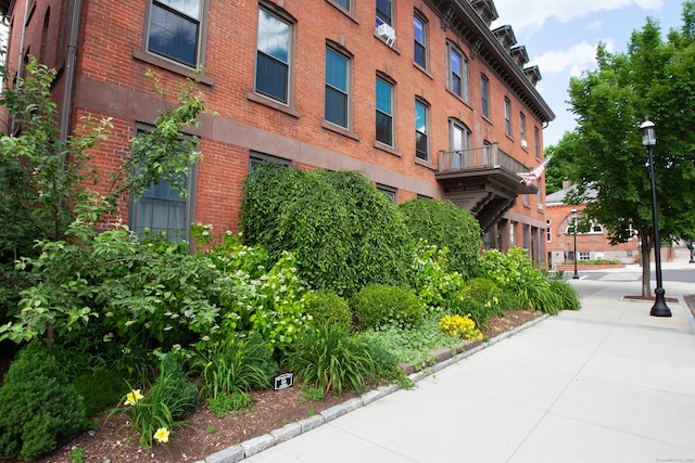 view of building exterior