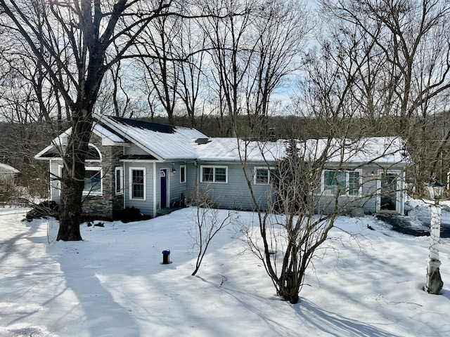 view of front of house