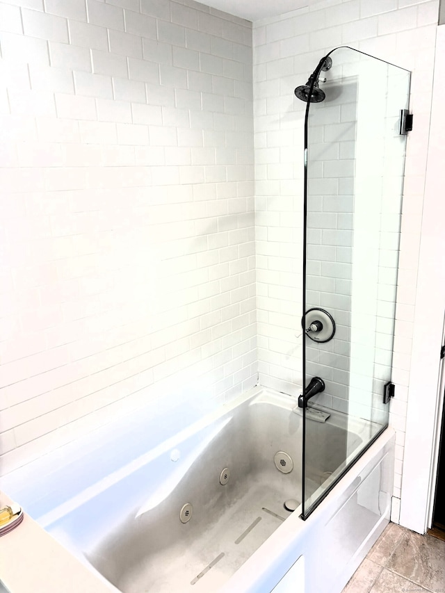 full bath featuring a combined bath / shower with jetted tub