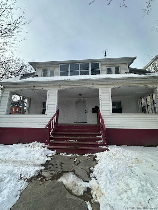 view of front of house with covered porch