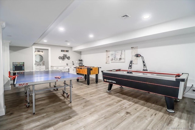 55 Country Woods Ln, Southbury, CT 06488 - game room with recessed lighting, visible vents, baseboards, and wood finished floors