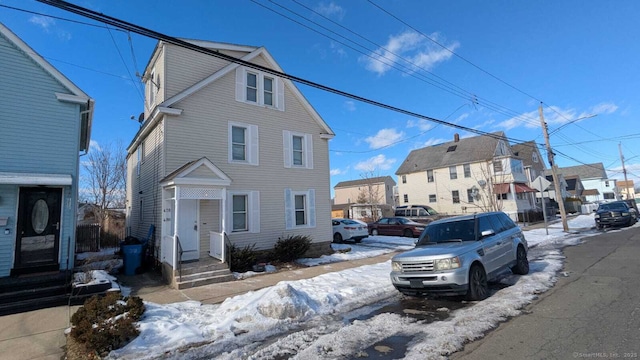 view of front of house featuring a residential view