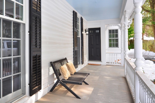 property entrance with a porch