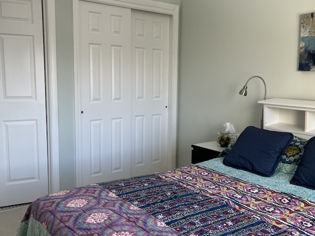 bedroom with a closet