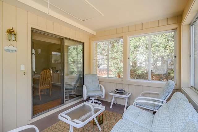 view of sunroom / solarium