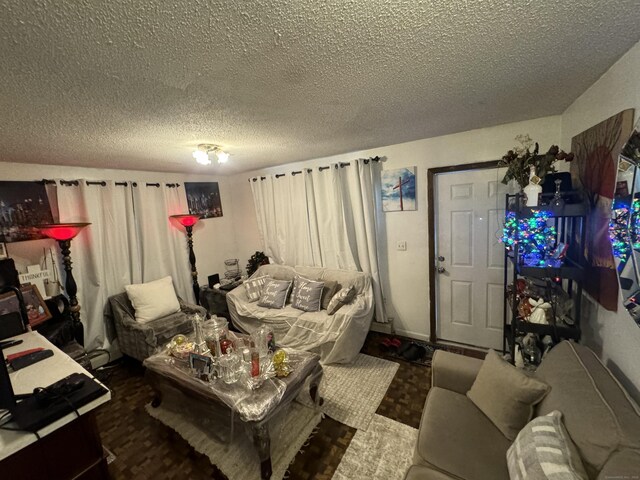 33 Guilford St Unit B, Hartford, CT 06120 - living room with a textured ceiling
