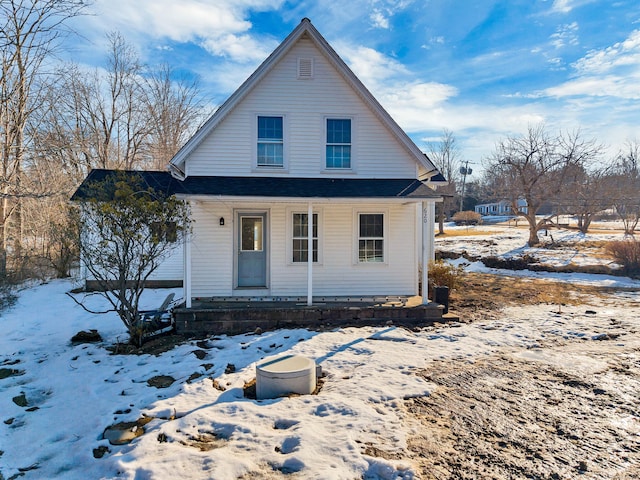 bungalow with a porch