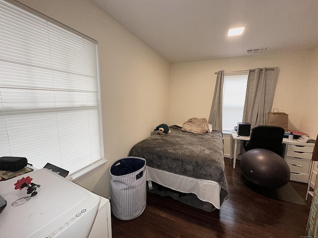 18 Soundview Ave, Norwalk, CT 06854 - bedroom with visible vents and hardwood / wood-style flooring