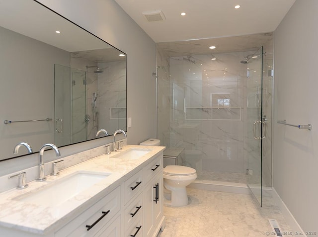 full bath featuring toilet, recessed lighting, a sink, and visible vents