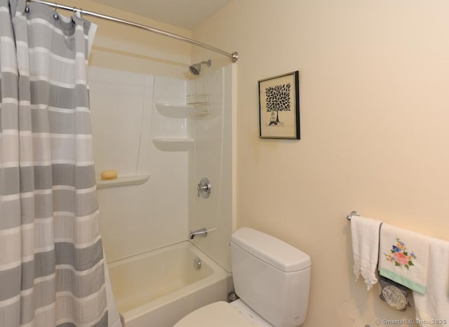 full bathroom with shower / bathtub combination with curtain and toilet