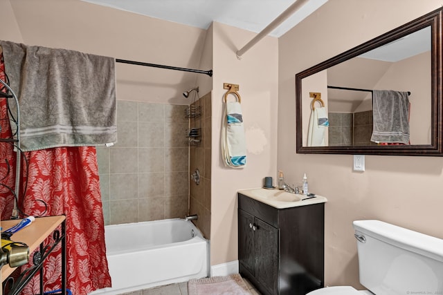 bathroom featuring shower / tub combo with curtain, vanity, and toilet