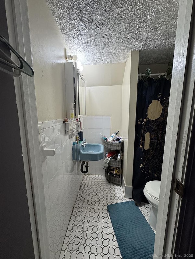 16 New Park Ave, Hartford, CT 06106 - photo 35