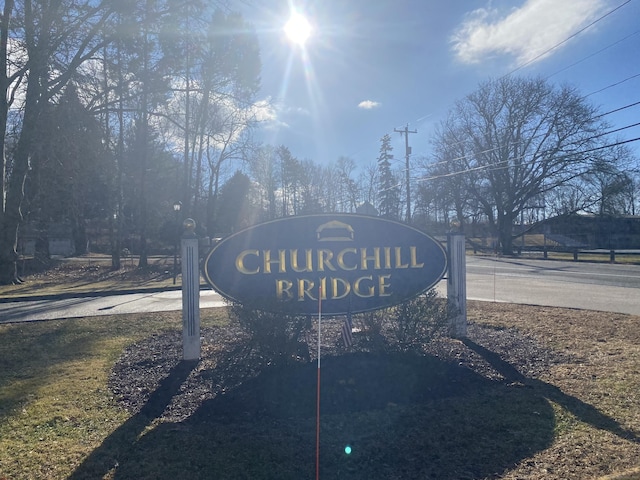 view of community / neighborhood sign