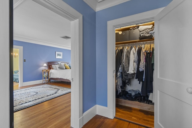 closet with visible vents