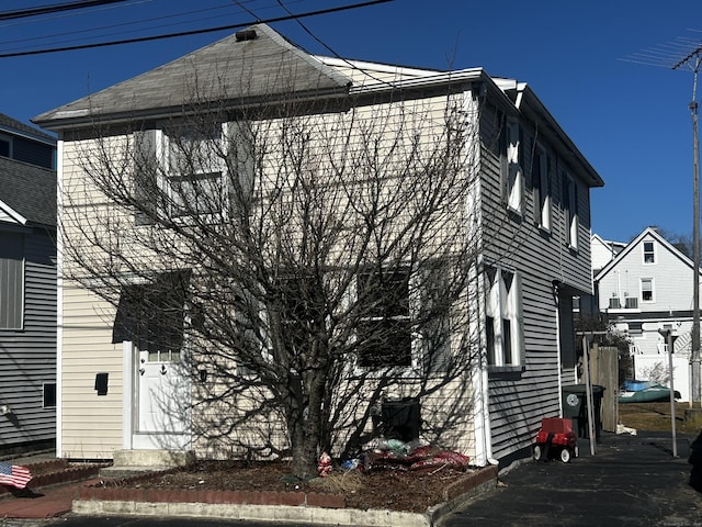 17 Blair St, Milford, CT 06460 - exterior space