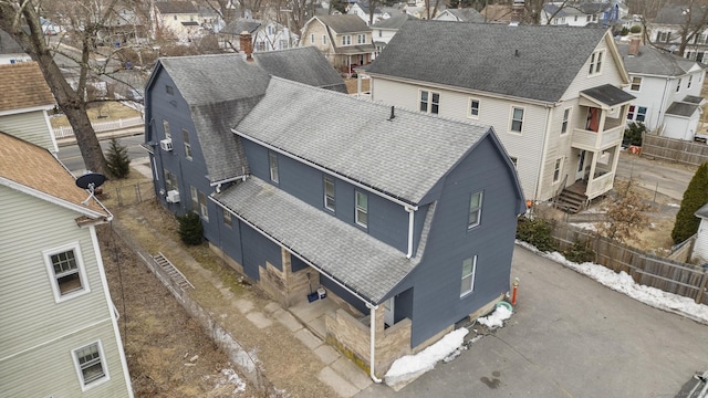 drone / aerial view featuring a residential view