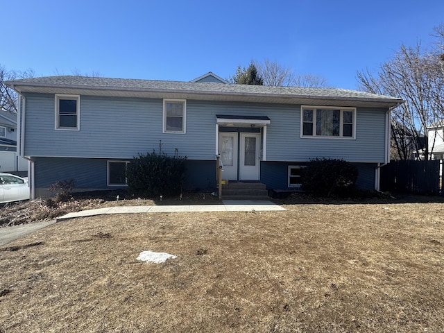 split foyer home featuring entry steps