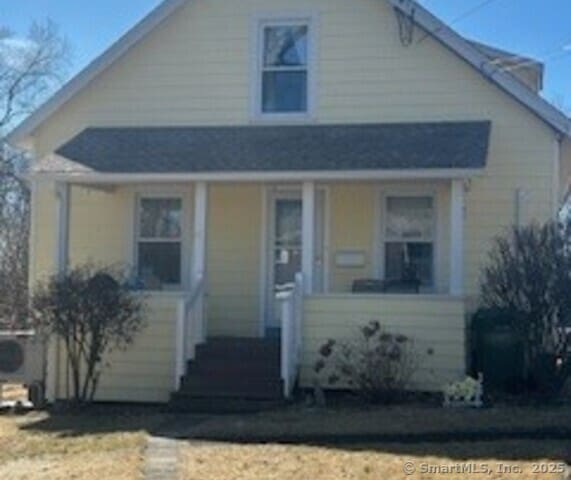 bungalow with a porch