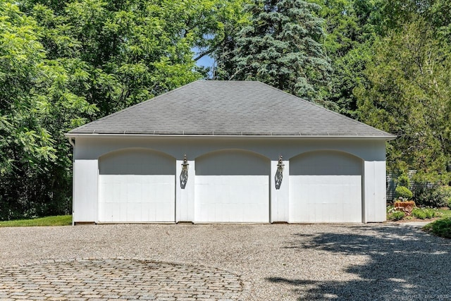 view of detached garage