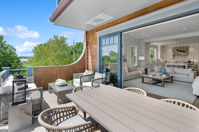 view of patio / terrace featuring outdoor dining area and outdoor lounge area