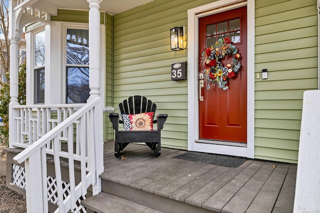 property entrance with a porch