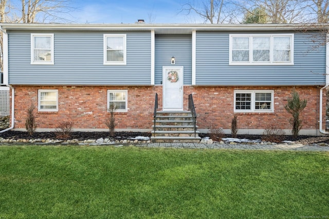 Listing photo 2 for 36 Hampton Ln, Stamford CT 06903