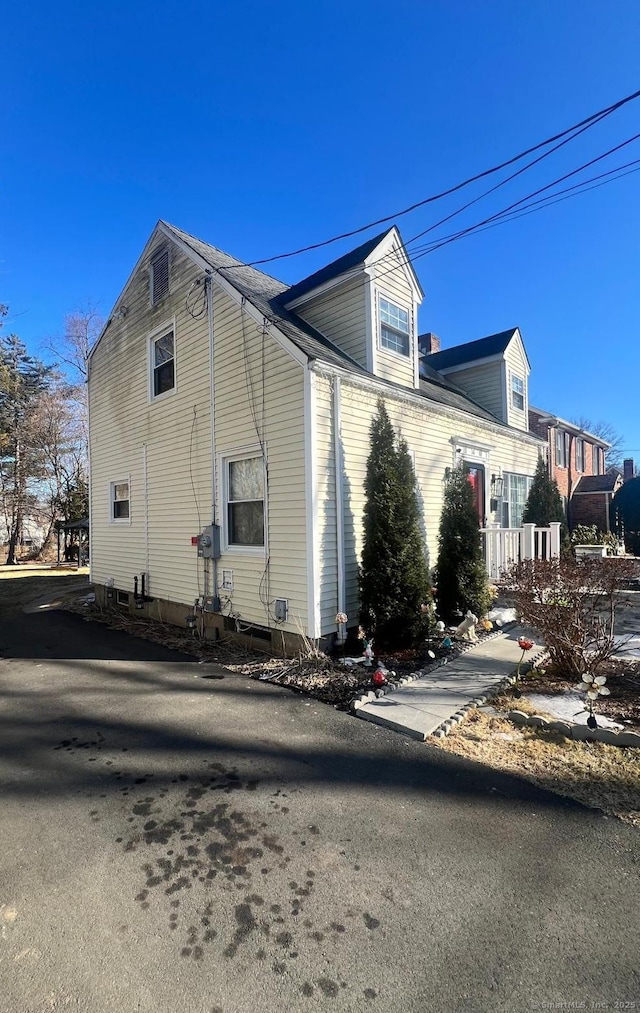 view of side of property