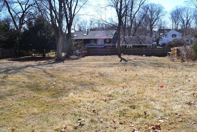 view of yard featuring fence