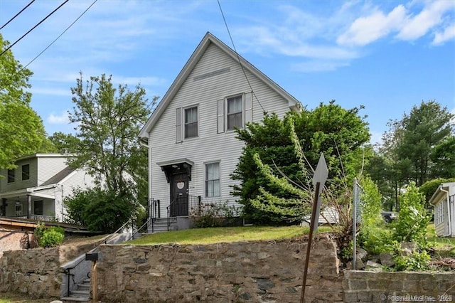 view of front of home