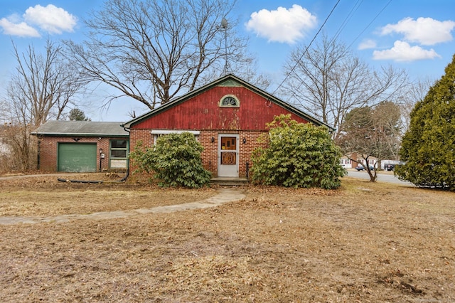 view of front of house with brick siding