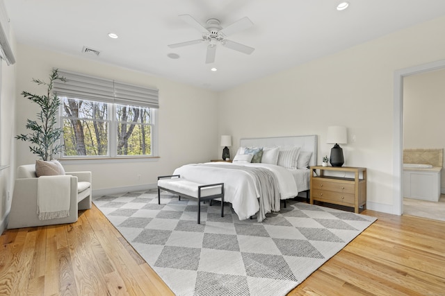 bedroom with visible vents, baseboards, recessed lighting, a ceiling fan, and light wood finished floors