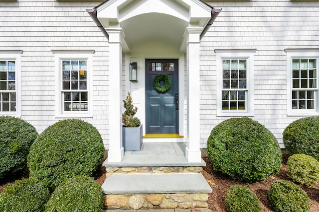 view of property entrance